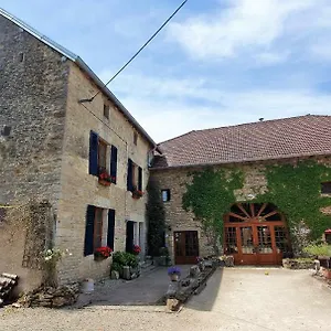 Bed & Breakfast La Tourelle, Saint-Barthélemy-de-Vals