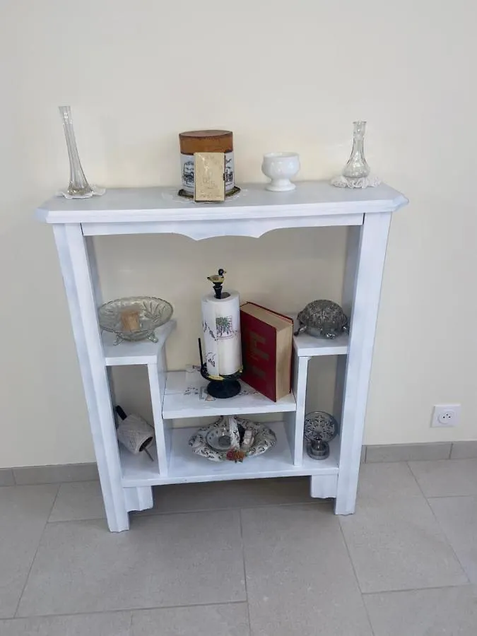 Esprit Etape Bed & Breakfast Saint-Barthelemy-de-Vals 0*,  France